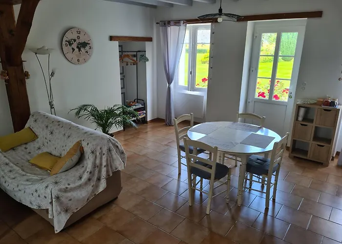 A La Campagne ,halte ,séjour Et Détente Moncontour (Vienne)